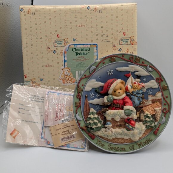 Cherished Teddies "The Season of Magic" (352764) Dated 1998 Christmas Plate - Picture 2 of 8